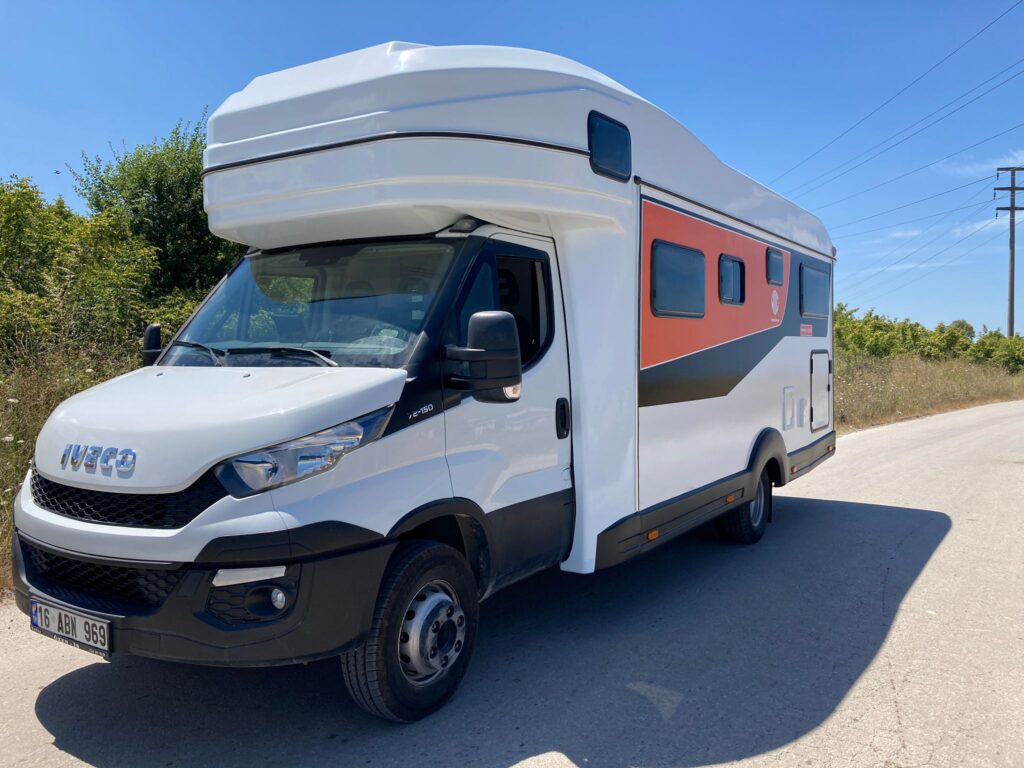 MotoKaravan 5.40 M